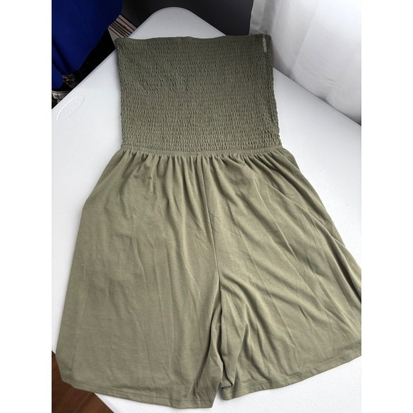 Zenana Romper Olive Green Strapless Smocked Drawstring Pockets XL - Picture 3 of 5